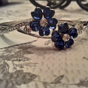 Sold flower bracelet